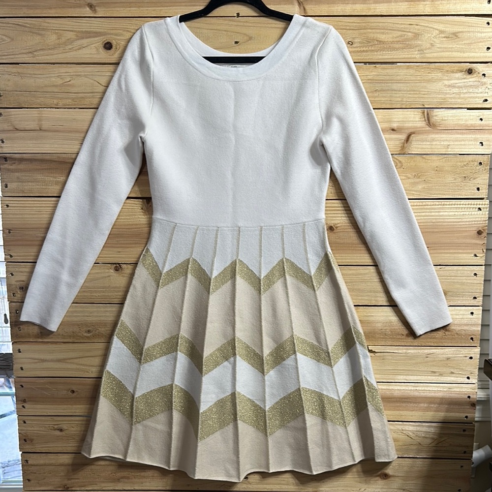 Cato Mini Dress with Chic Style